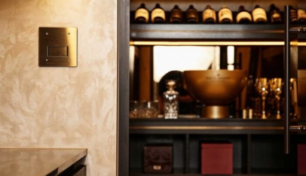 Automist 将英伦古堡历史建筑应用实践引入高端私宅中