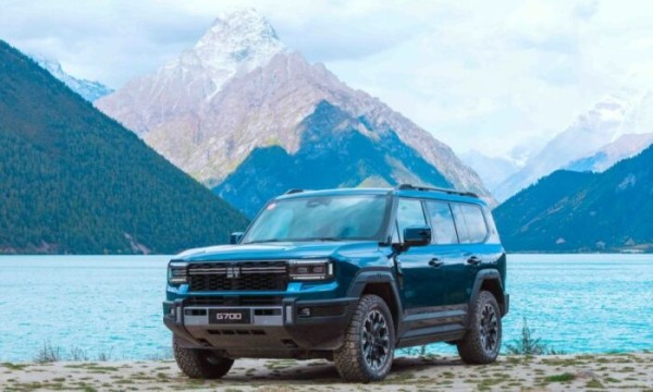 纵横G700对比坦克500，谁才是30万级硬派越野首选车型？